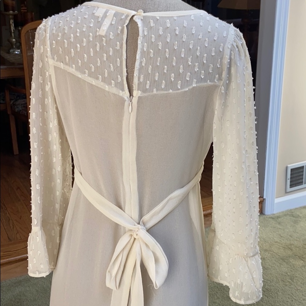 Dress - Picture 2 of 5